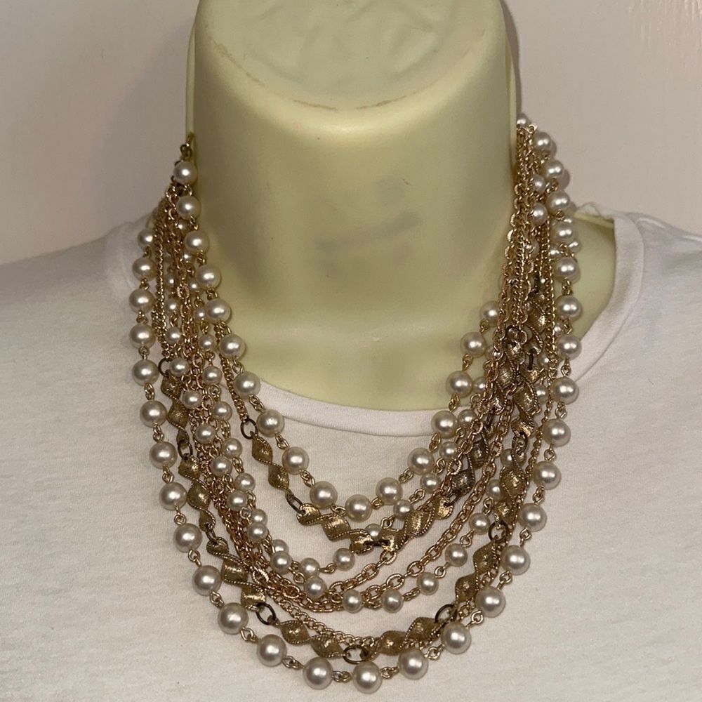 Vintage eight layered pearl‎ & gold tone chain necklace made in Japan